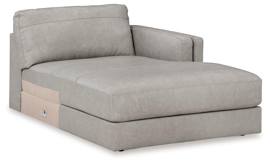 Amiata Sectional with Chaise