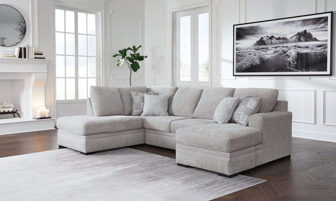 Gabyleigh Sectional with Chaise